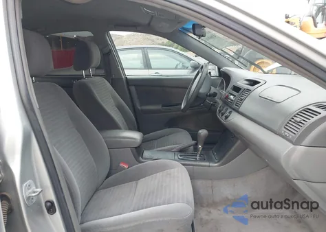 2005 Toyota Camry Le from USA, damaged, VIN 4T1BE32K65U001174